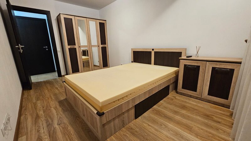 Trapezului, 10min. metrou 1 Decembrie centrala loc parcare, mobilat, utilat