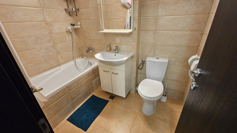 Trapezului, 10min. metrou 1 Decembrie centrala loc parcare, mobilat, utilat